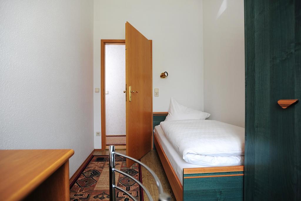Landhotel Plauen - Gasthof Zwoschwitz Bagian luar foto