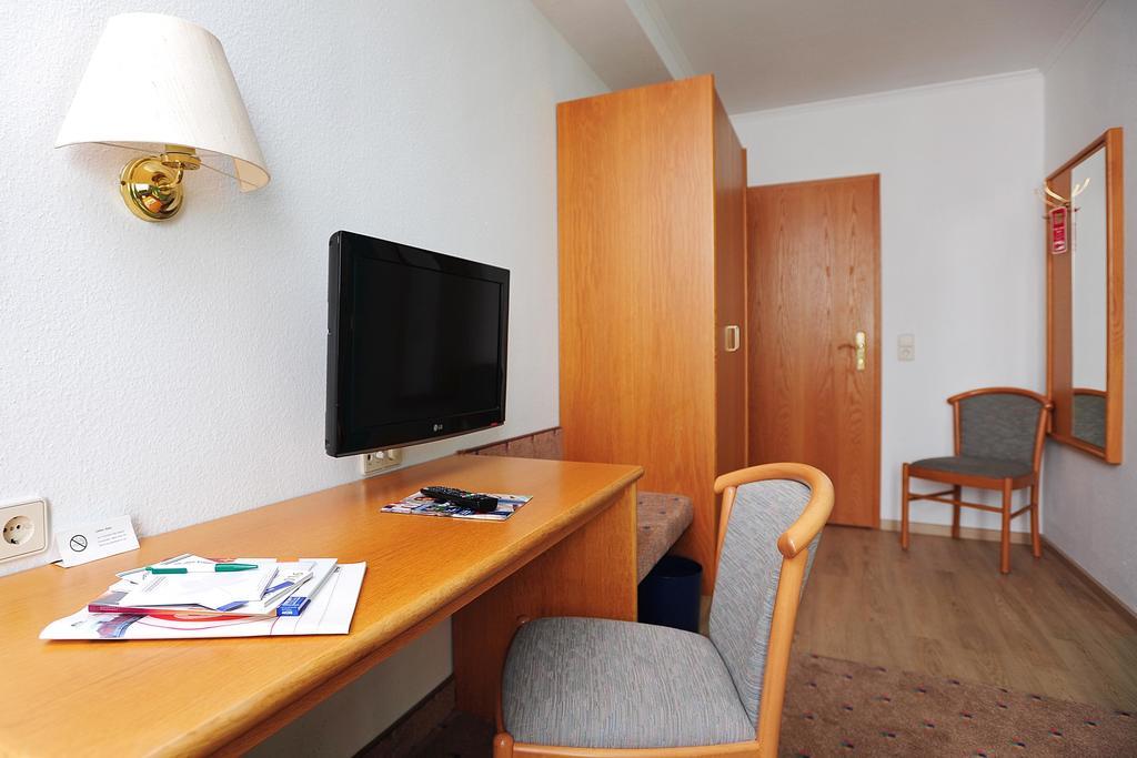 Landhotel Plauen - Gasthof Zwoschwitz Bagian luar foto
